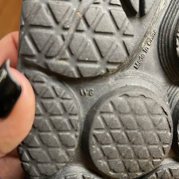 Hoka slides - Picture 3 of 5